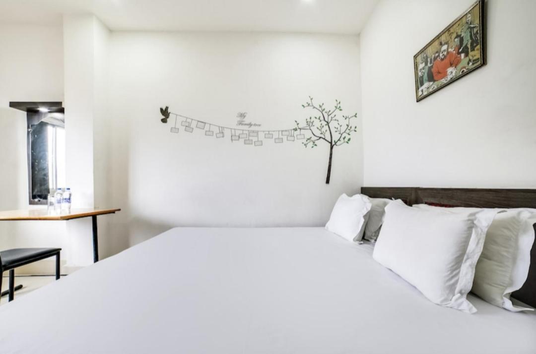 Hotel Executive Inn Hailakandi Extérieur photo