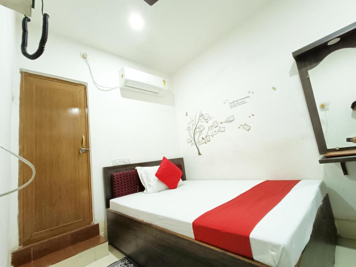 Hotel Executive Inn Hailakandi Extérieur photo