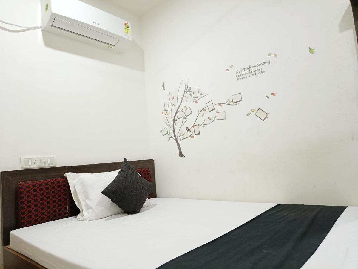 Hotel Executive Inn Hailakandi Extérieur photo