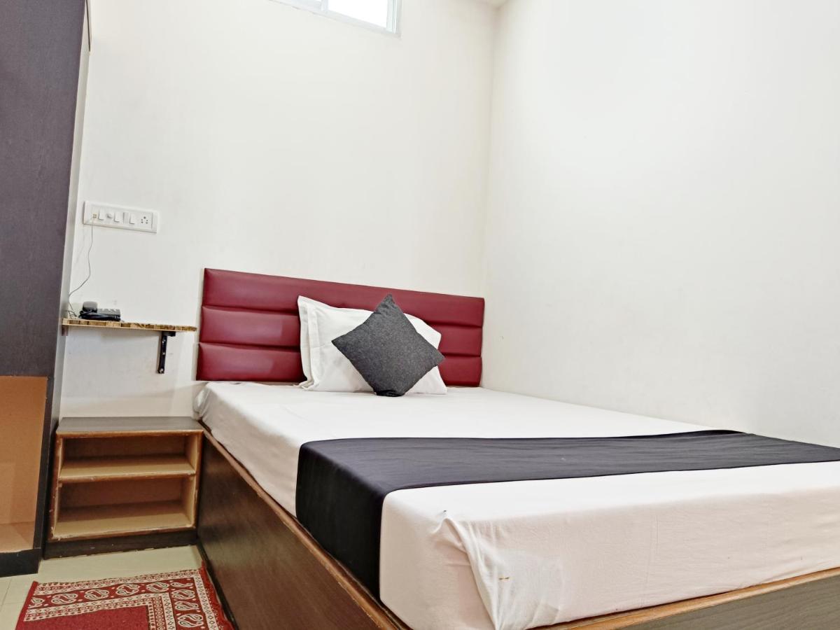 Hotel Executive Inn Hailakandi Extérieur photo