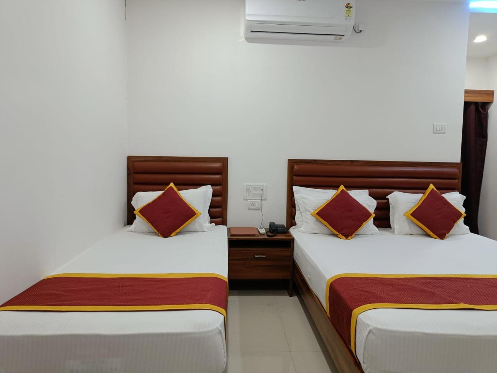 Hotel Executive Inn Hailakandi Extérieur photo
